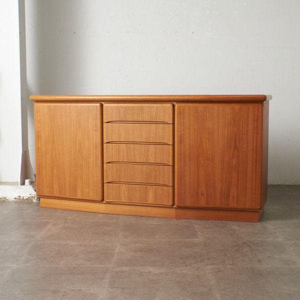 北欧ビンテージ スコービー/Skovby チーク材サイドボード デンマーク
