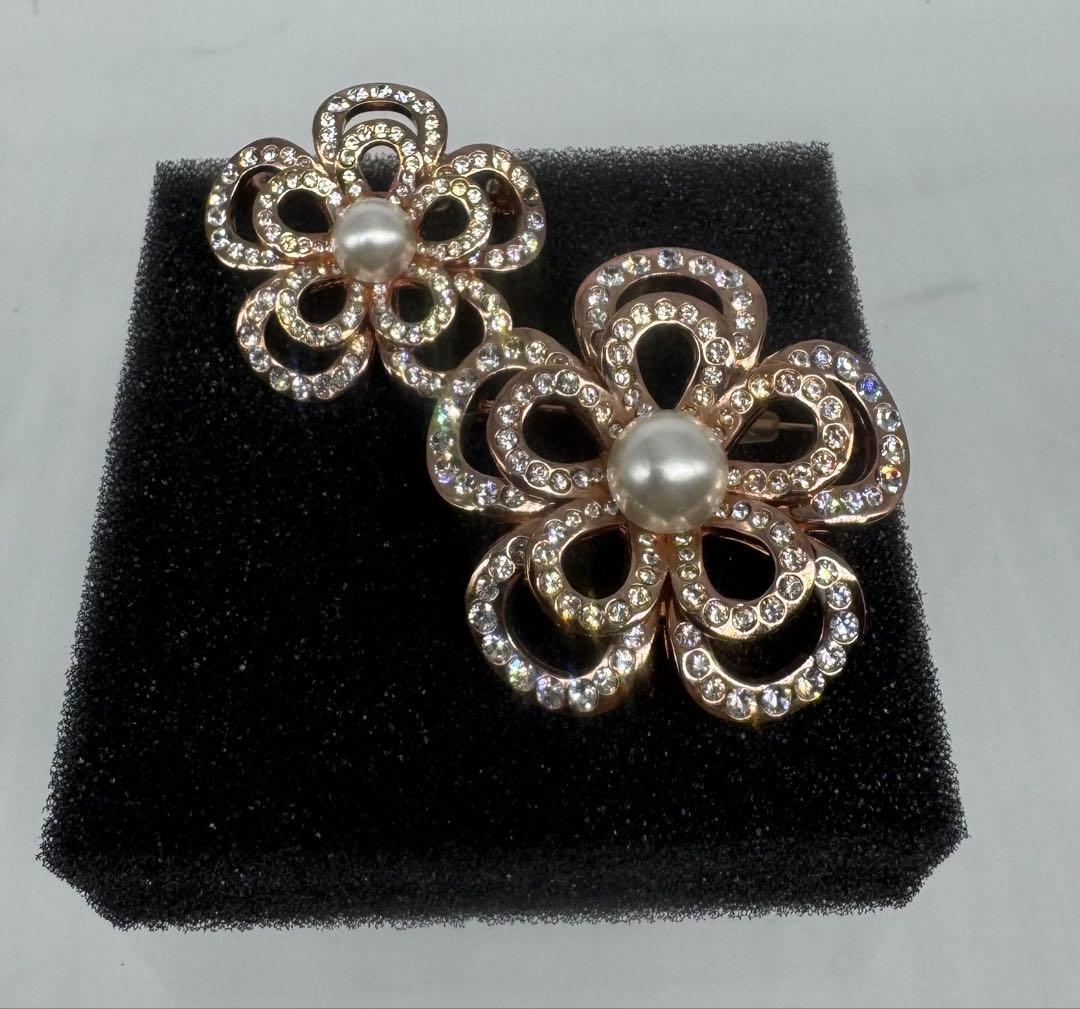 René ルネ】定価37,400円花モチーフブローチ 2個セット - メルカリ