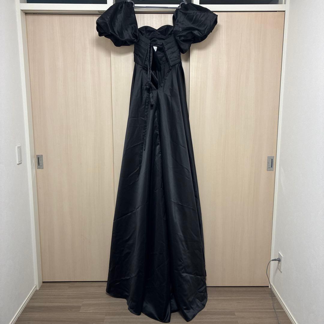 ブラックドレス