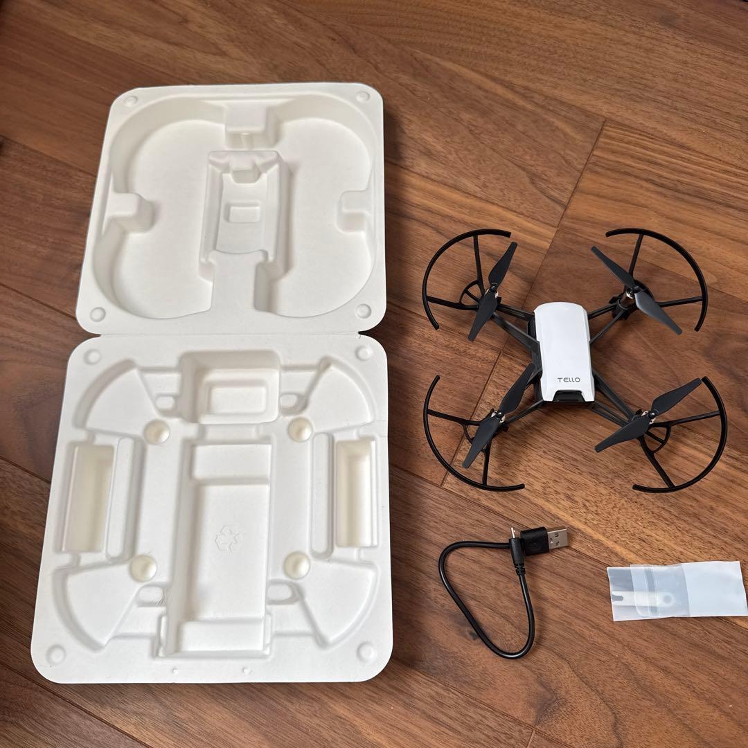 Ryze トイドローン Tello Powered by DJI【美品】