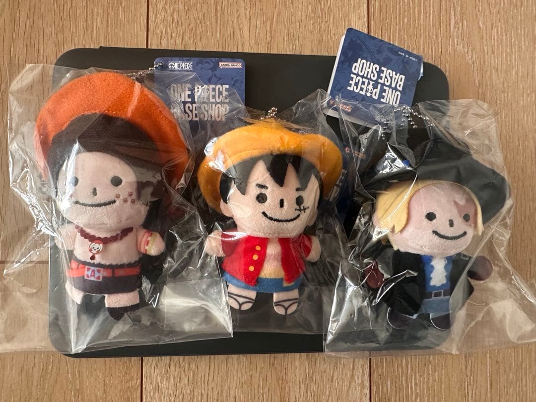 ONEPIECE BASE SHOP ゆびぬい ルフィ エース サボ - メルカリ