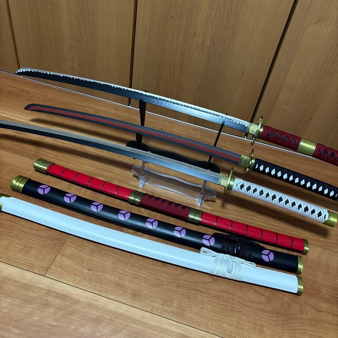 ワンピース　三代鬼徹　黒刀秋水　和道一文字　金属製　模造刀