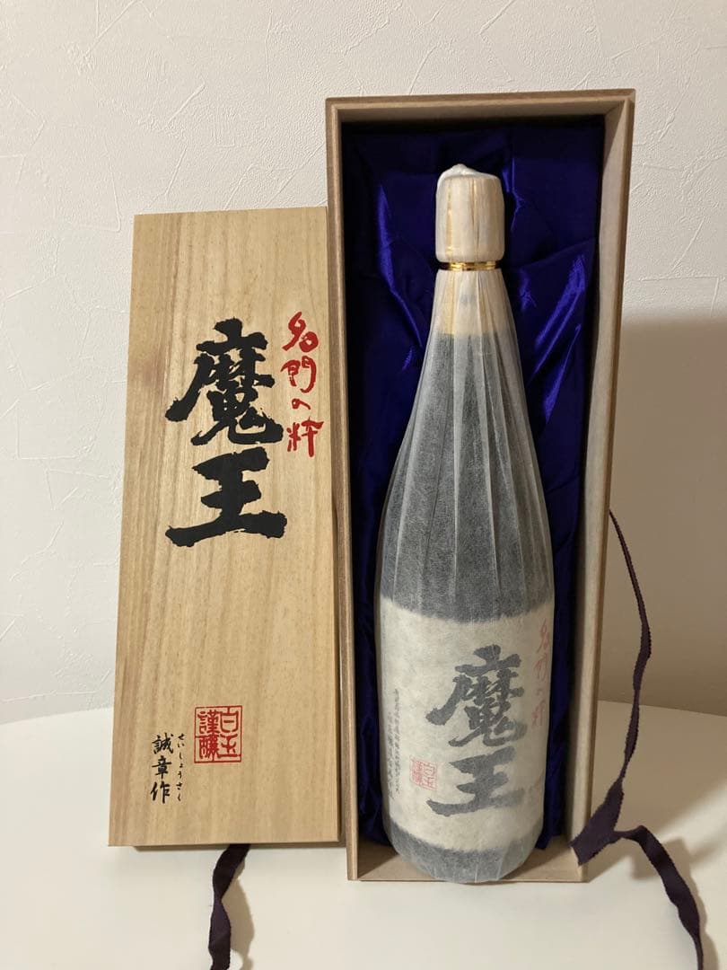 芋焼酎　希少古酒2010年　魔王 1800ml 木箱入り 芋焼酎 希少古酒2010年 魔王 1800ml 木箱入り 【公式通販】