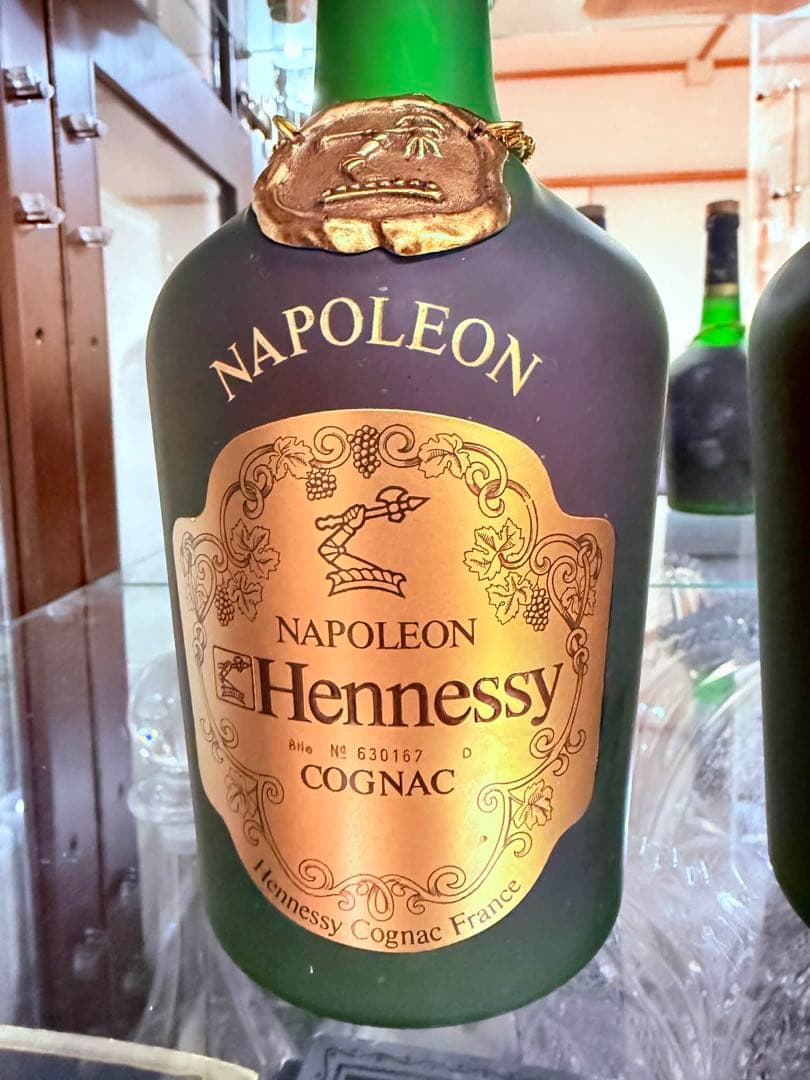 Hennessy Napoleon コニャック 700ml 3本. - メルカリ
