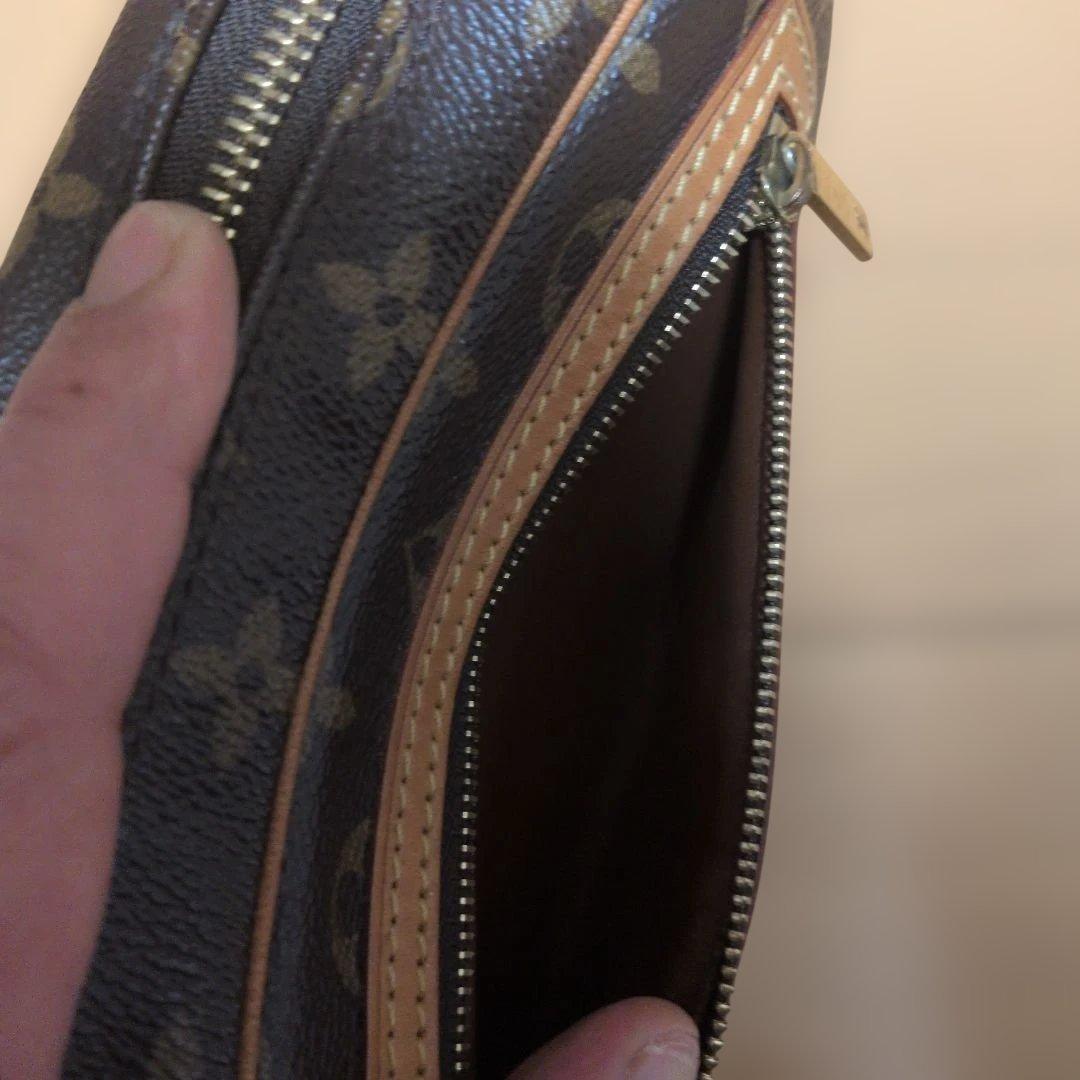 LOUIS VUITTON ルイヴィトン モノグラム ポシェットシテ