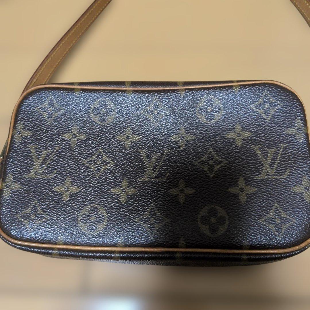 LOUIS VUITTON ルイヴィトン モノグラム ポシェットシテ