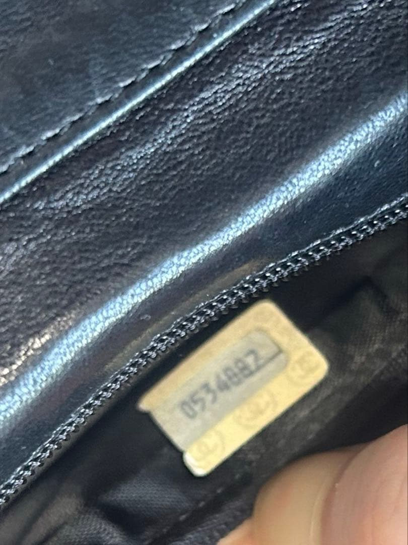 CHANEL シャネル マトラッセ ショルダーバッグ 金