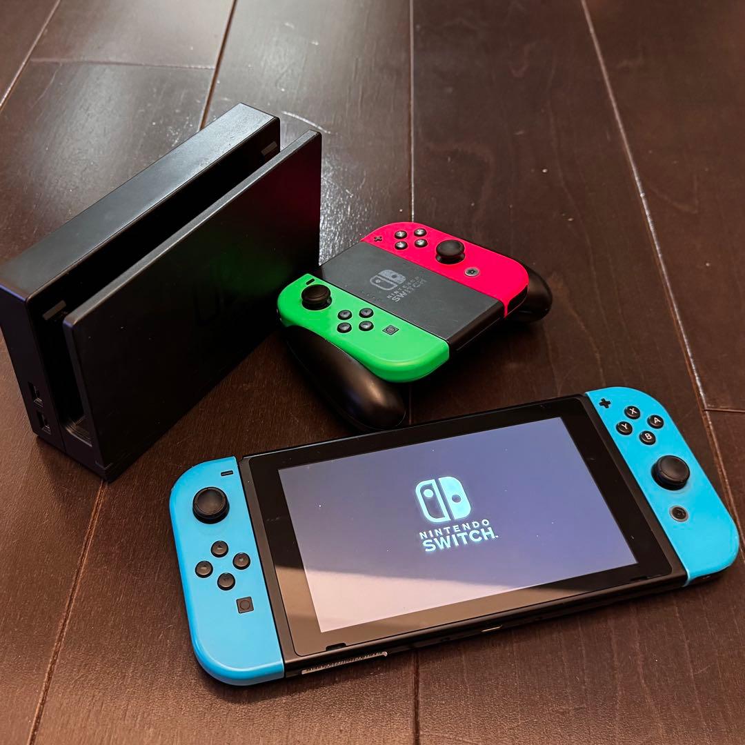 Nintendo Switch 本体　青/ピンク/緑ジョイコン ニンテンドー