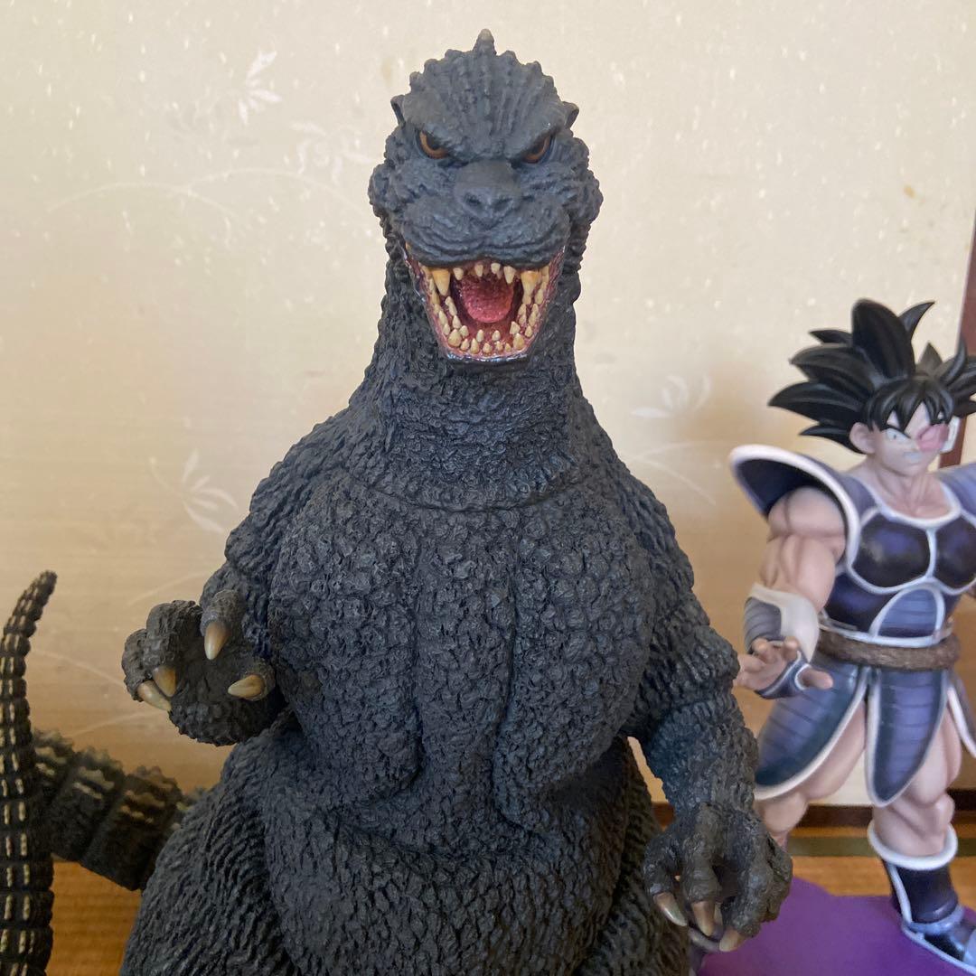 ギガンティックシリーズ ゴジラ(1989) 発光Ver. 予約開始】10月15日