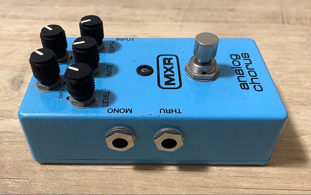 MXR analog chorus M234　ギターエフェクター