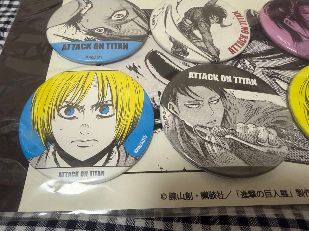 進撃の巨人 進撃の巨人展 缶バッジセット 進撃の巨人 日田市立博物館缶バッジ （エレンセット） | hyappyo