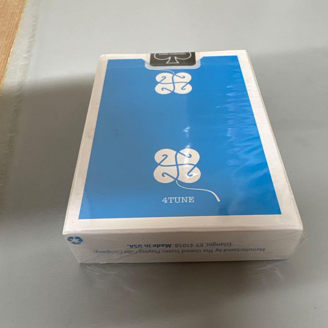 日*9様 4TUNE トランプ USPC製 赤170個 青24個