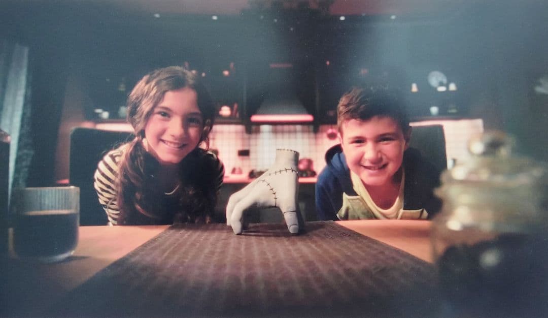 ラジコン ウェンズデー アダムス シング アダムスファミリー ハロウィン