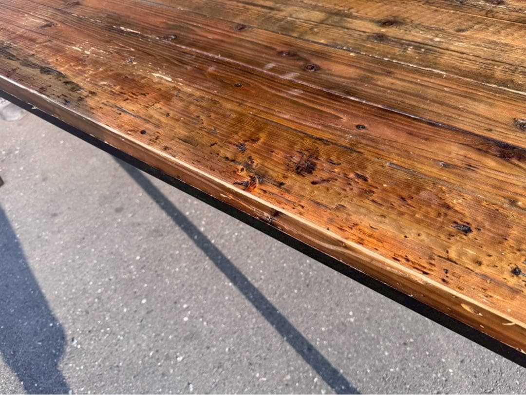 い*ら様 SI18 チェスターフィールドダイニングテーブル