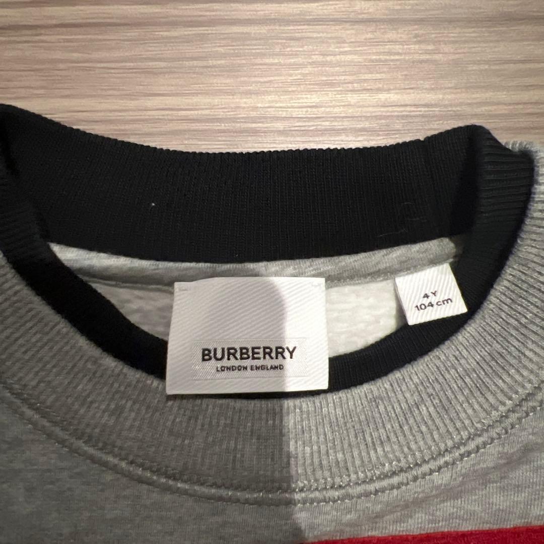 BURBERRYトレーナー