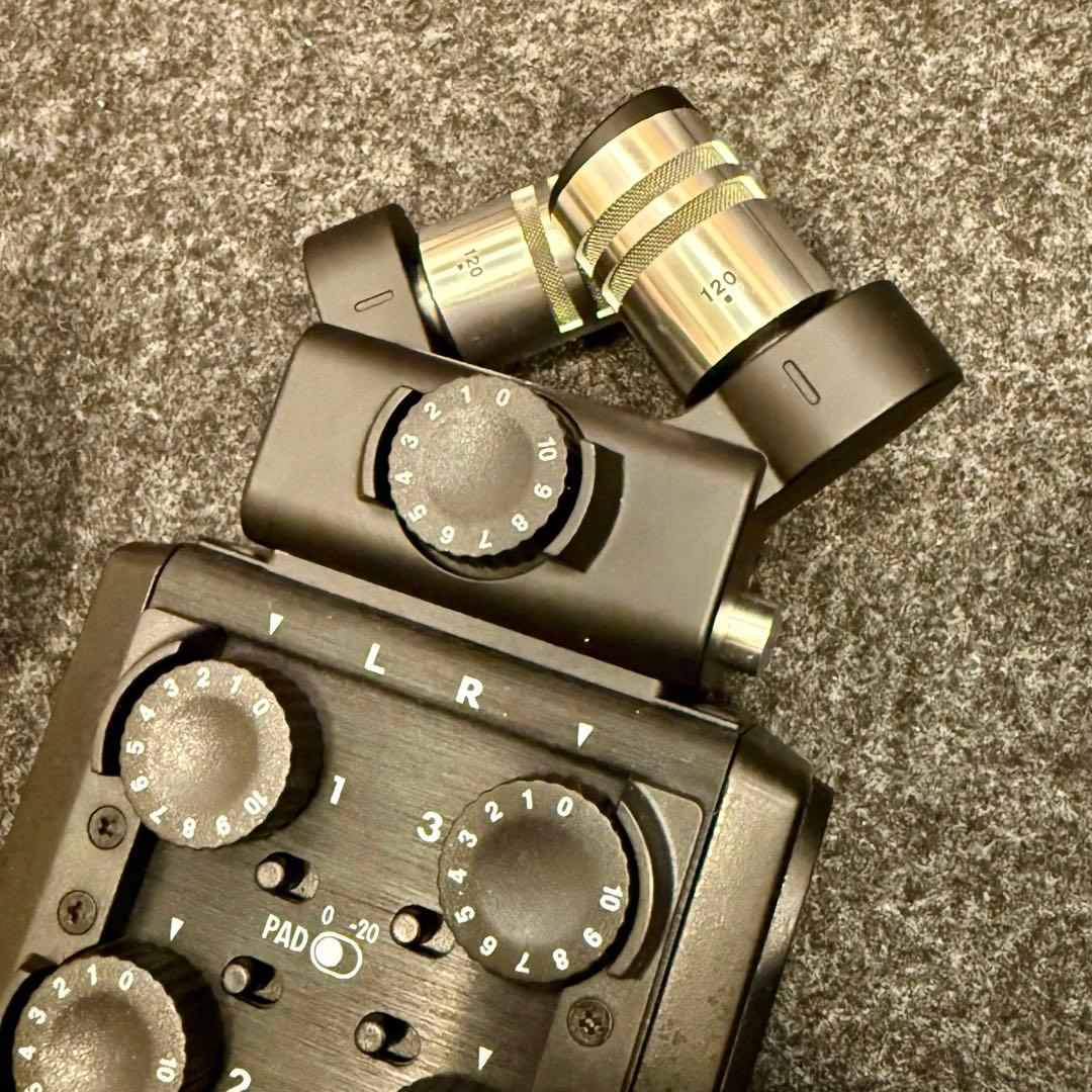 【完動品・極美品】ZOOM H6 ハンディレコーダー 黒 + アクセサリーパック