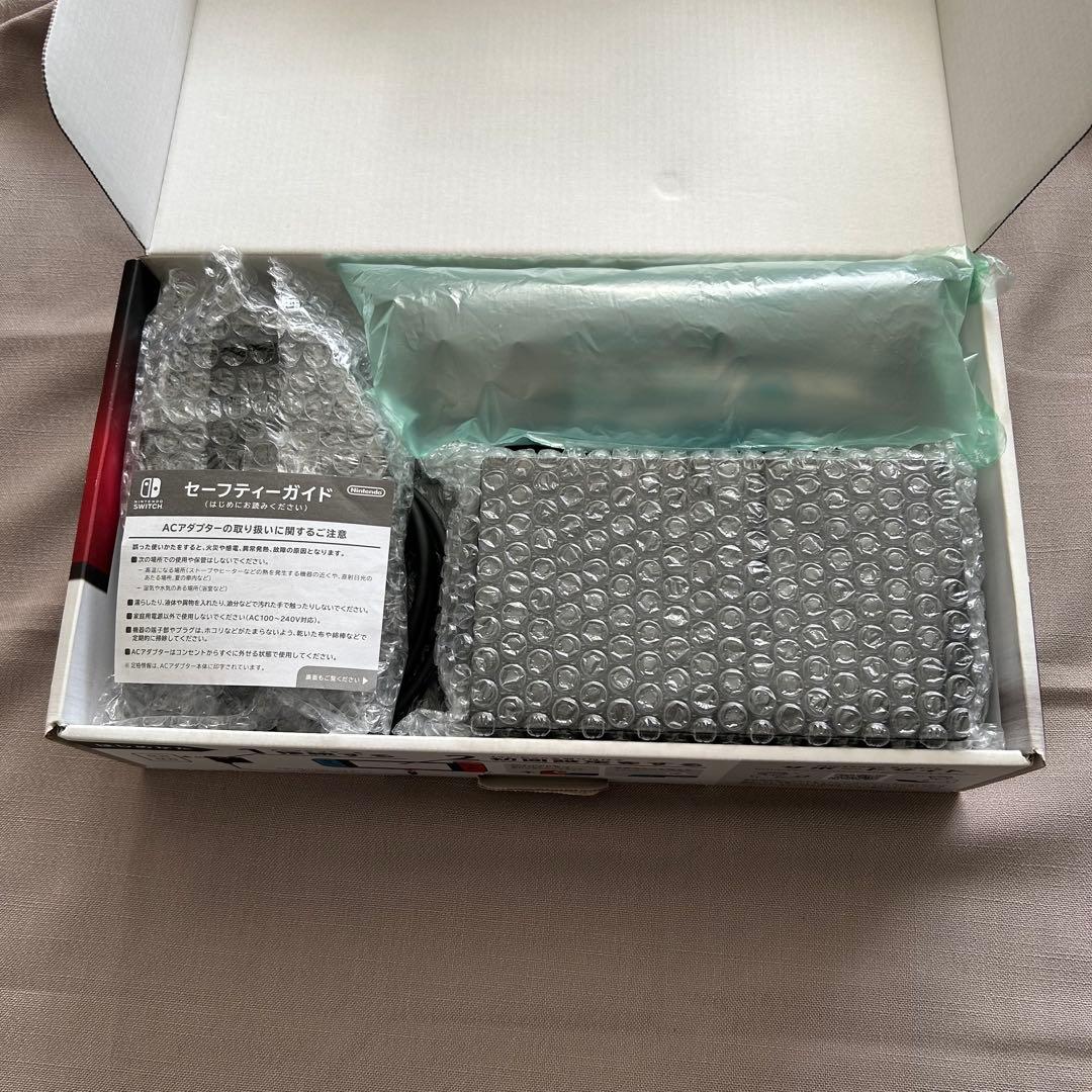 ニンテンドースイッチ 本体 ★ケース付き Nintendo Switch 任天堂