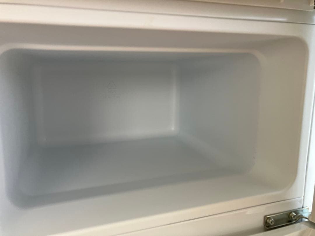 IRIS OHYAMA 90L冷凍冷蔵庫(2024年製)