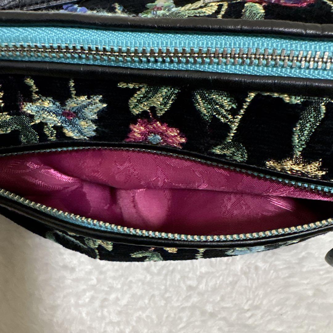 Think Bee! スパンコール フラージェビーズ ショルダーバッグ 刺繍