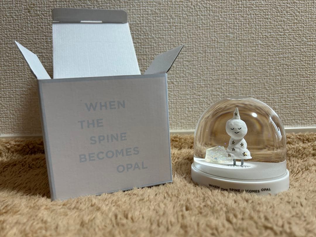 新品・未使用】米津玄師 とんがりスノードーム - メルカリ