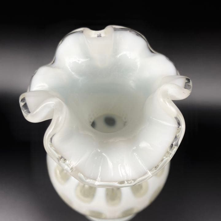 フェントン コインドット ホワイト フラワーベース 花瓶 オパール