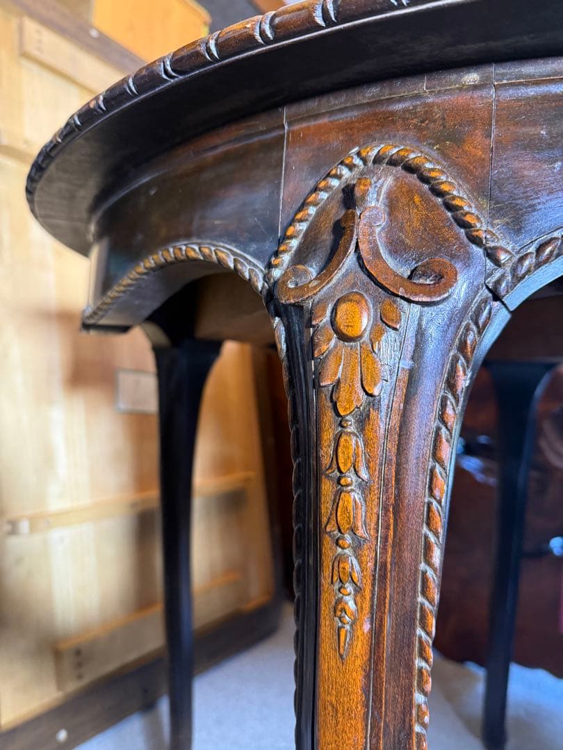 アンティーク 彫刻サロンテーブル 補強安定仕様 ロココ猫脚 直径90cm