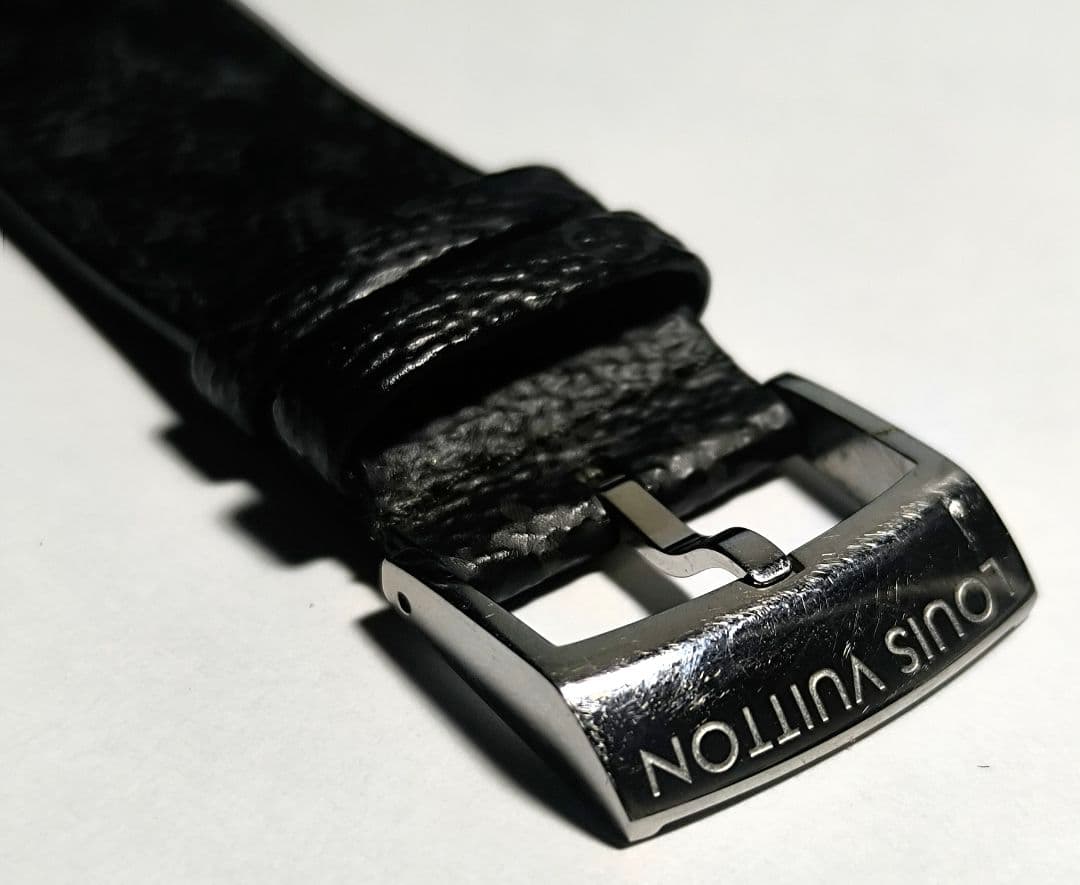 LOUIS VUITTON タンブールQ118Fインブラックエクリプス腕時計