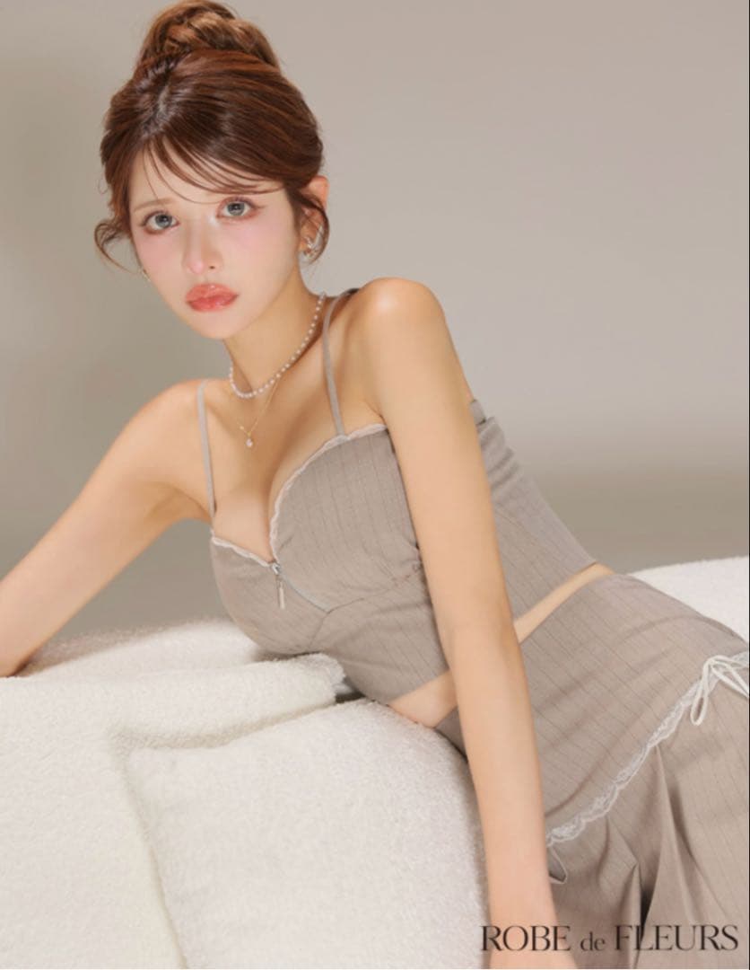 完売商品ROBEdeFLEURS タグ付き新品 キャバドレス fm4141 xs