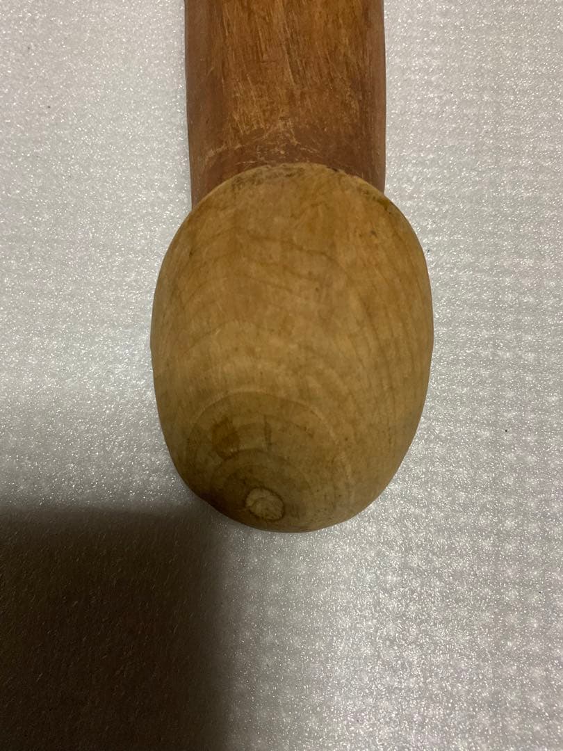 御神木・木製・縁起物。【木彫りですが、割れも御座います【長さ／20