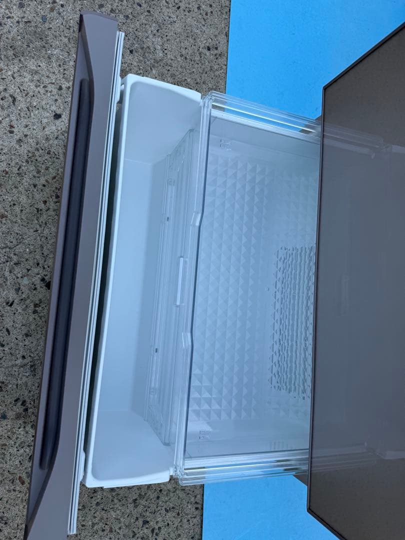 日立2022年製 602L R-HW60R(XN) 冷蔵庫 6ドア