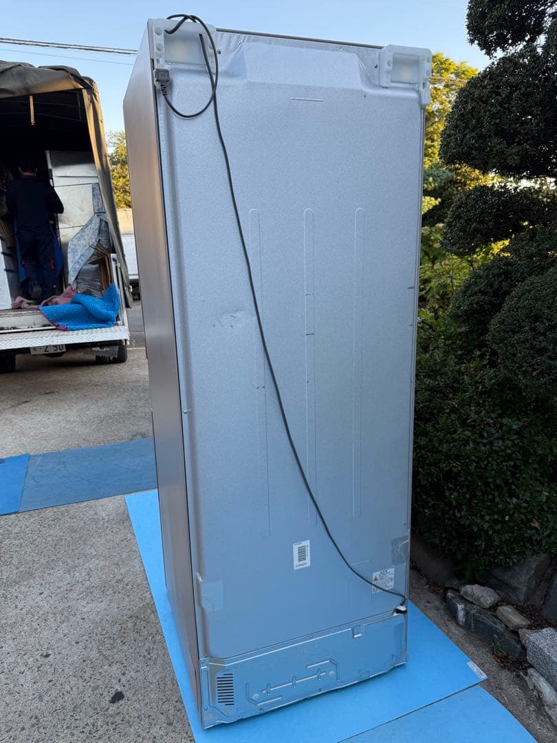 日立2022年製 602L R-HW60R(XN) 冷蔵庫 6ドア