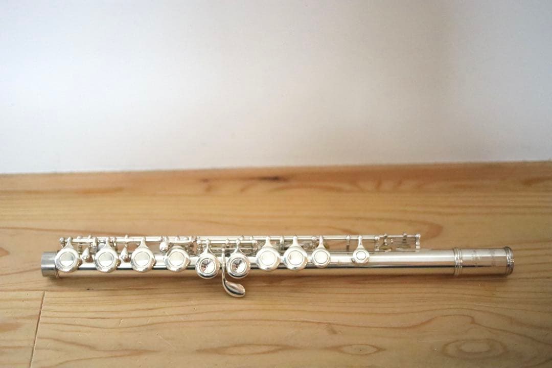 YAMAHA221フルート本体 ケース、説明書、ガーゼクロス付き