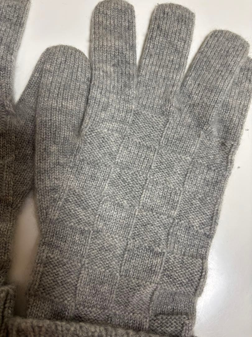 Louis Vuitton グレー手袋 カシミヤ ロゴ牛革 - メルカリ