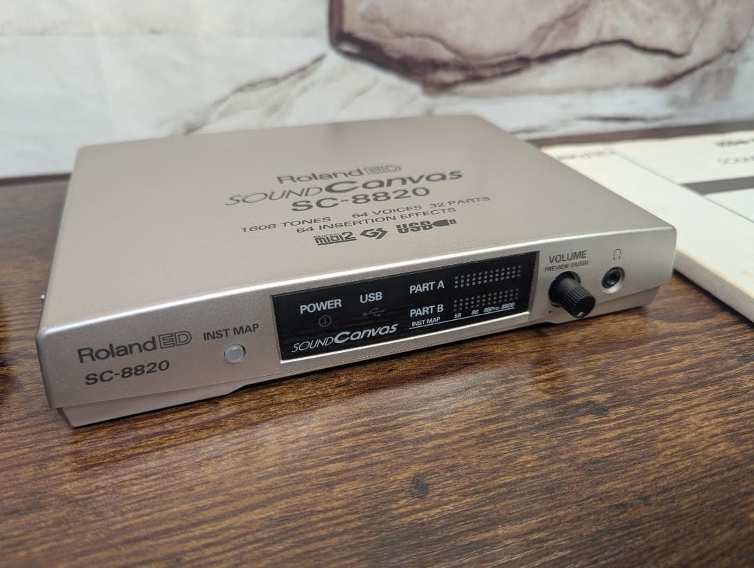 Roland Sound Canvas SC-8820 MIDI音源
