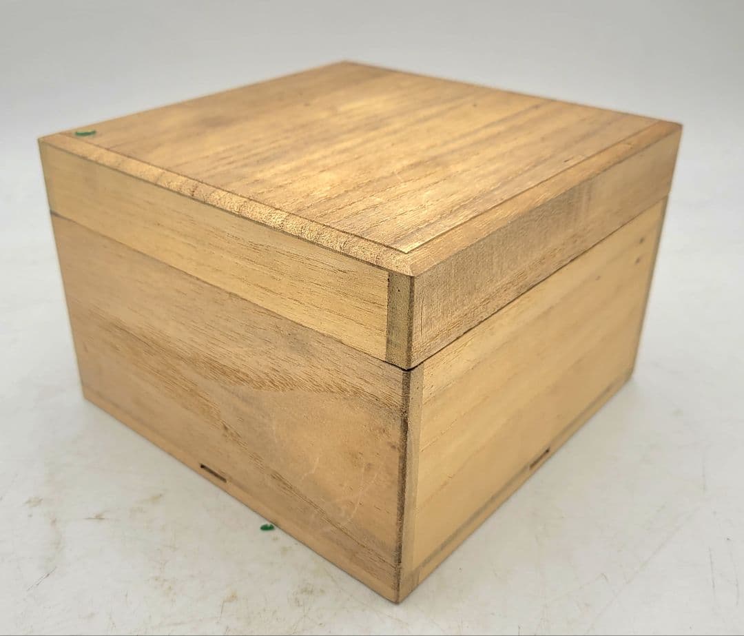 織部焼　沓形茶碗　作家銘有　合わせ箱　茶道具　骨董品、美術品