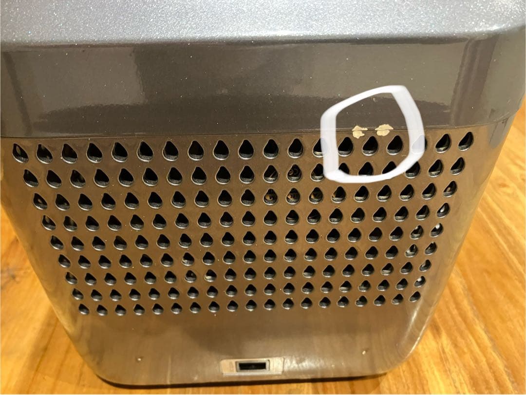 Qrey 6L ポータブル冷蔵庫車載 小型冷蔵冷凍庫 　（送料無料）　最終値下げ