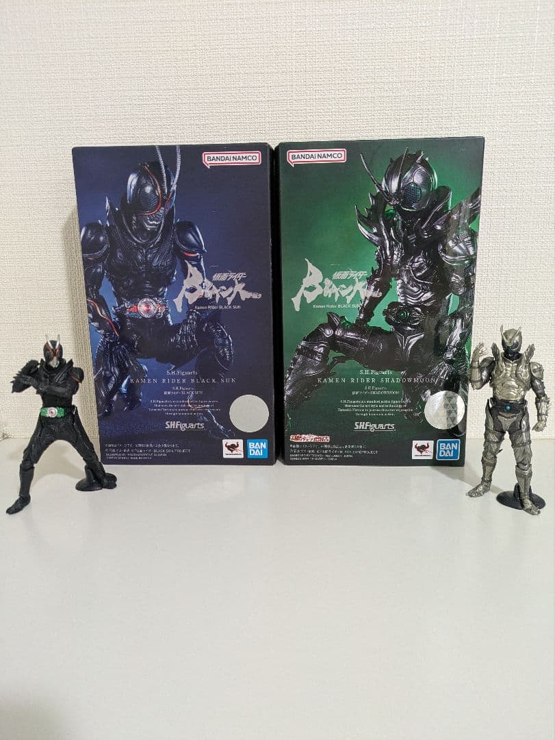 S.H.Figuarts 仮面ライダーSHADOWMOON　 BLACK SUN