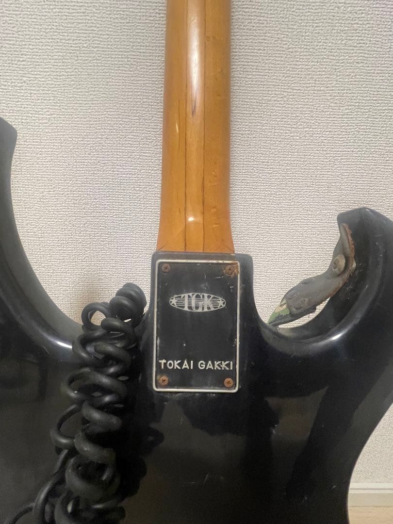 g*e様 エレキギター 黒 ストラップ付き