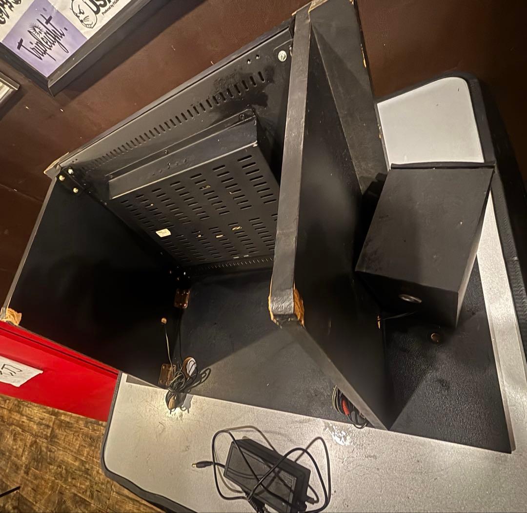 純正モニター・上部取付ステー・スピーカー・初期フェニックス ・ダーツマシン