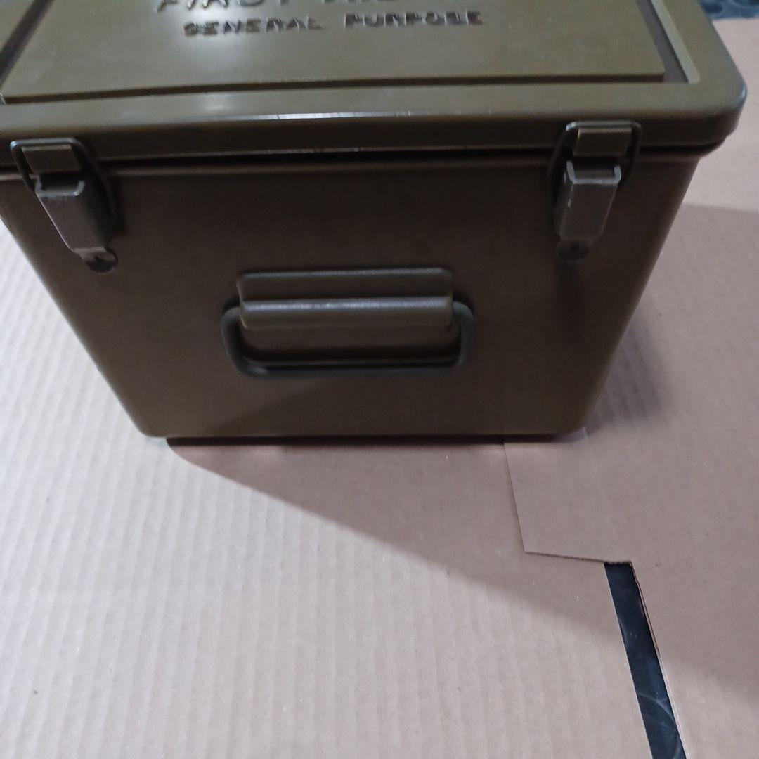 ✨送料無料　米軍　FIRST AID KID