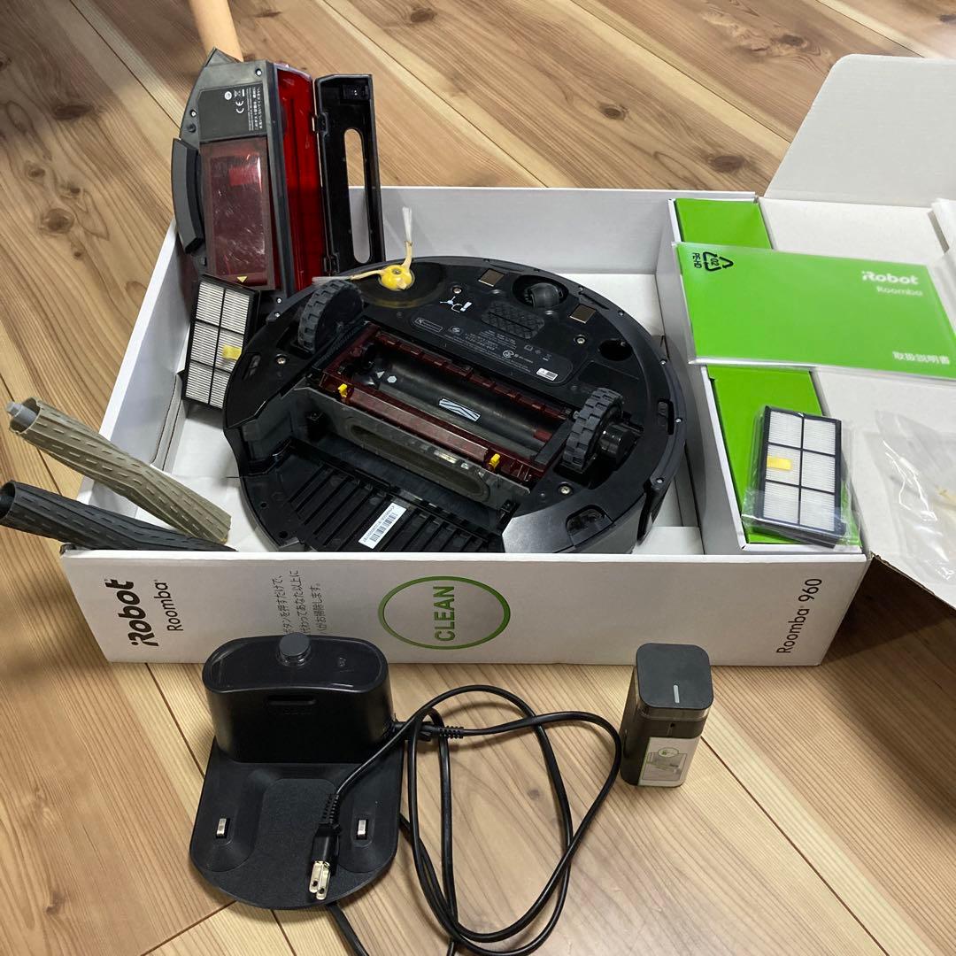 Roomba ロボット掃除機 本体 充電ドック付き 88○ Roomba ロボット掃除