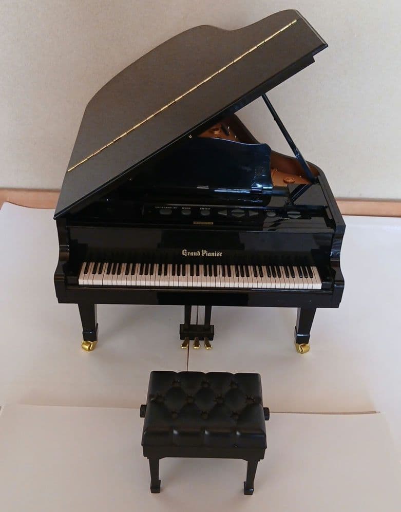セガトイズ グランドピアニスト Grand Pianist ミニピアノ Amazon | グランドピアニスト | おもちゃ雑貨 | おもちゃ