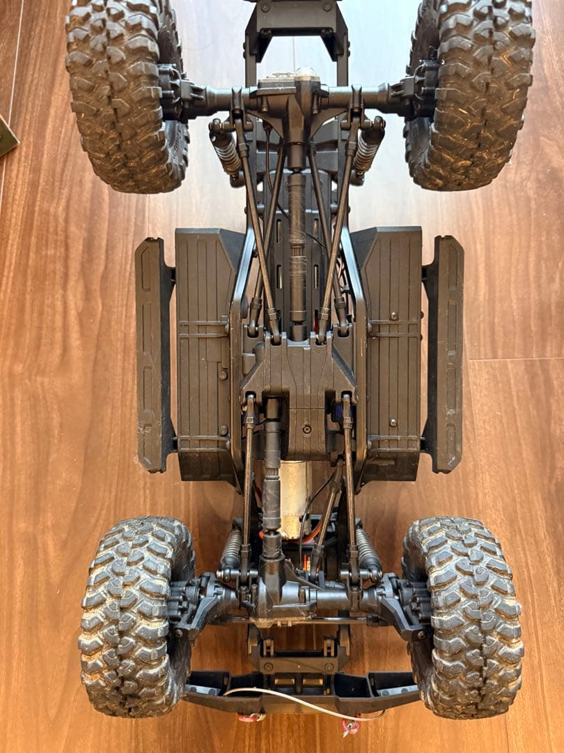 TRAXXAS TRX4 Land Rover ディフェンダー