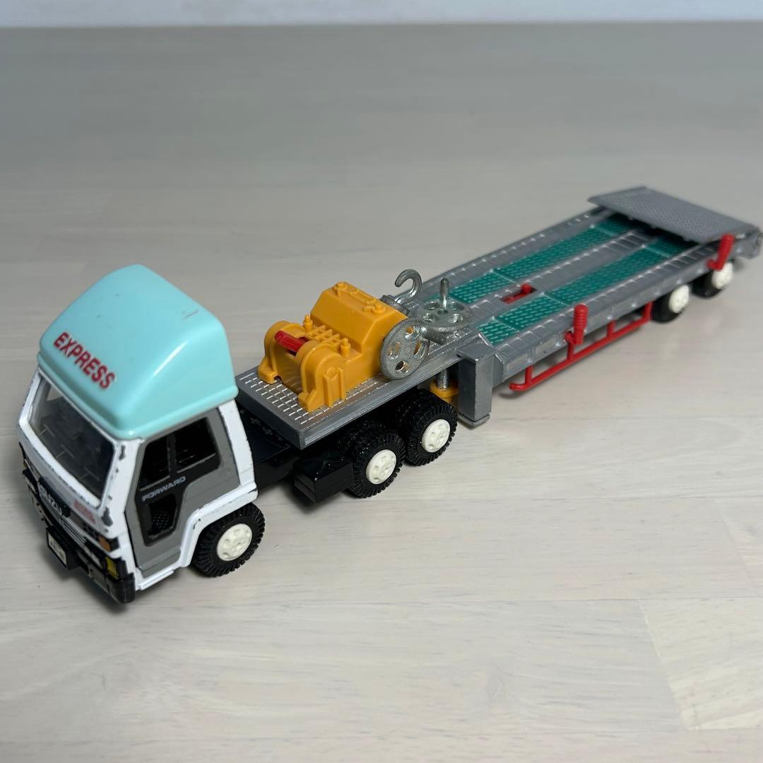 ダイヤペット いすゞトレーラートラック