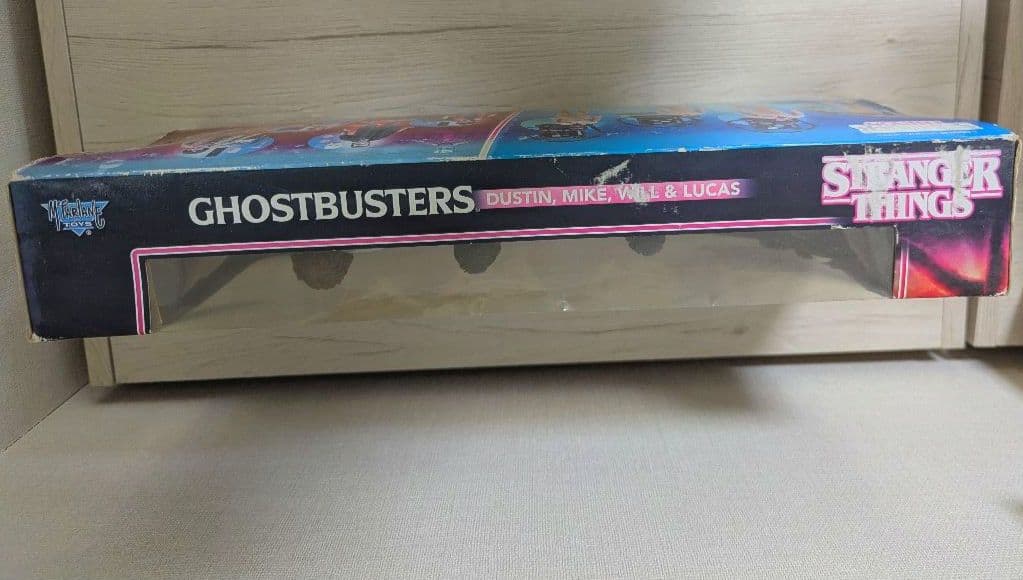 【未開封・未使用】ストレンジャーシングス・ゴーストバスターズフィギュア4体セット
