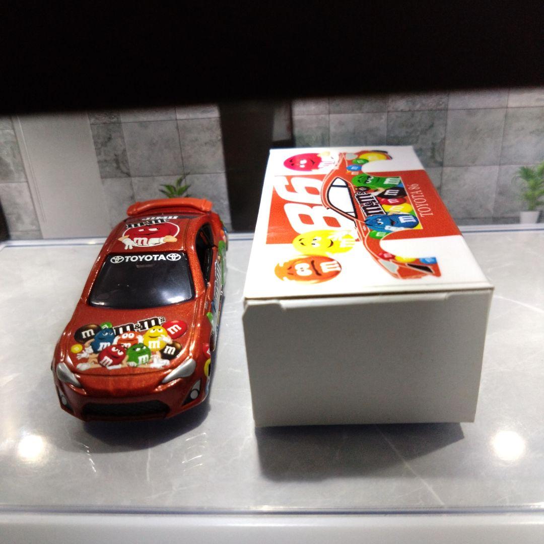 トミカ特注品です。