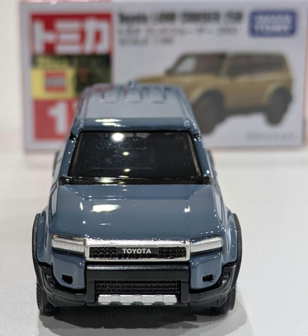 改造トミカ】トミカ ランドクルーザー 250 TOYOTA純正カラー(8X0
