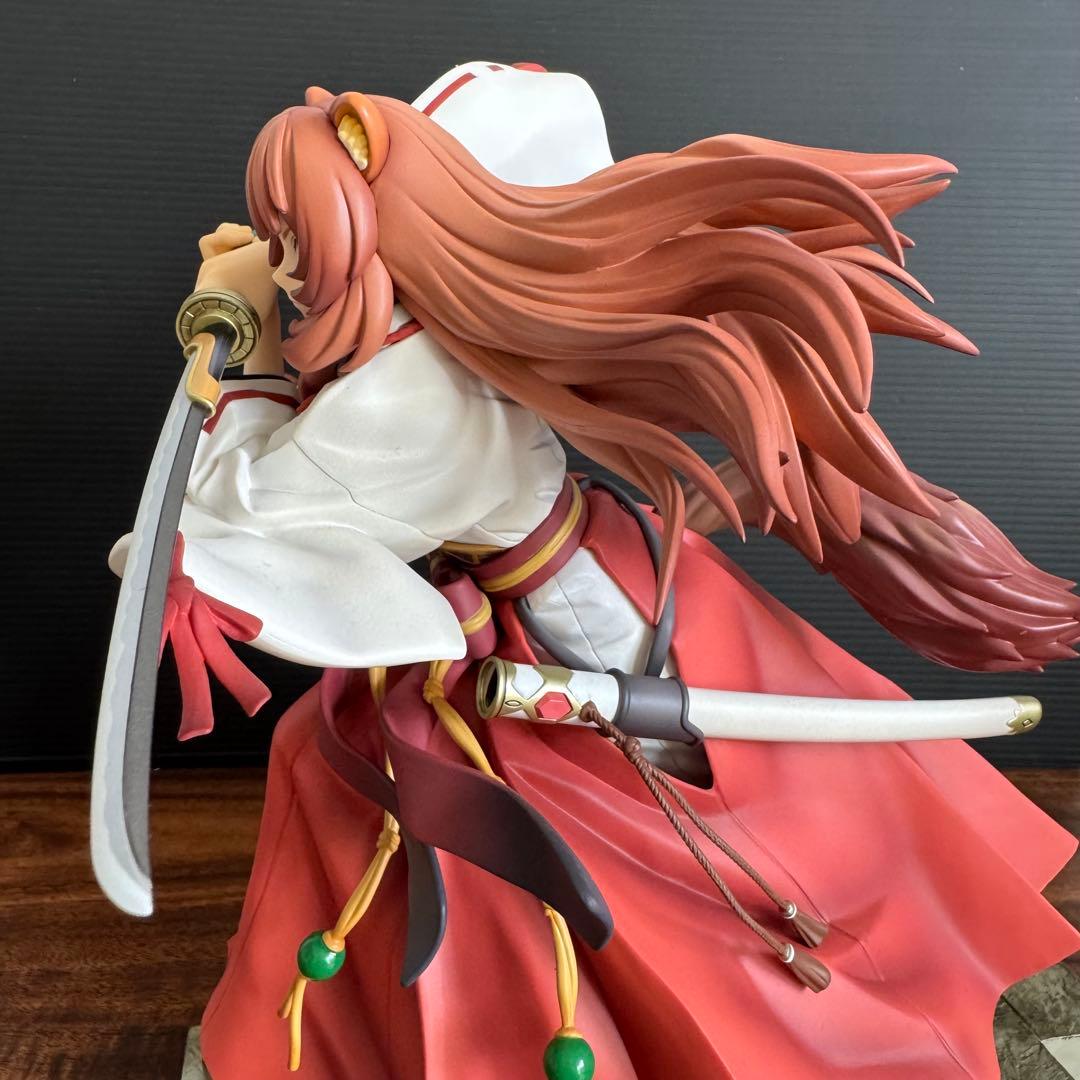 盾の勇者の成り上がりseason2 ラフタリア　刀の勇者