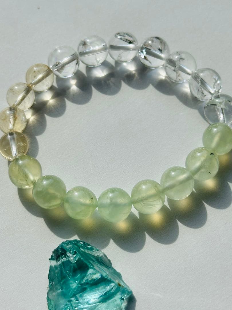 ユニドロブレスレットE グリーン系　内周16センチ