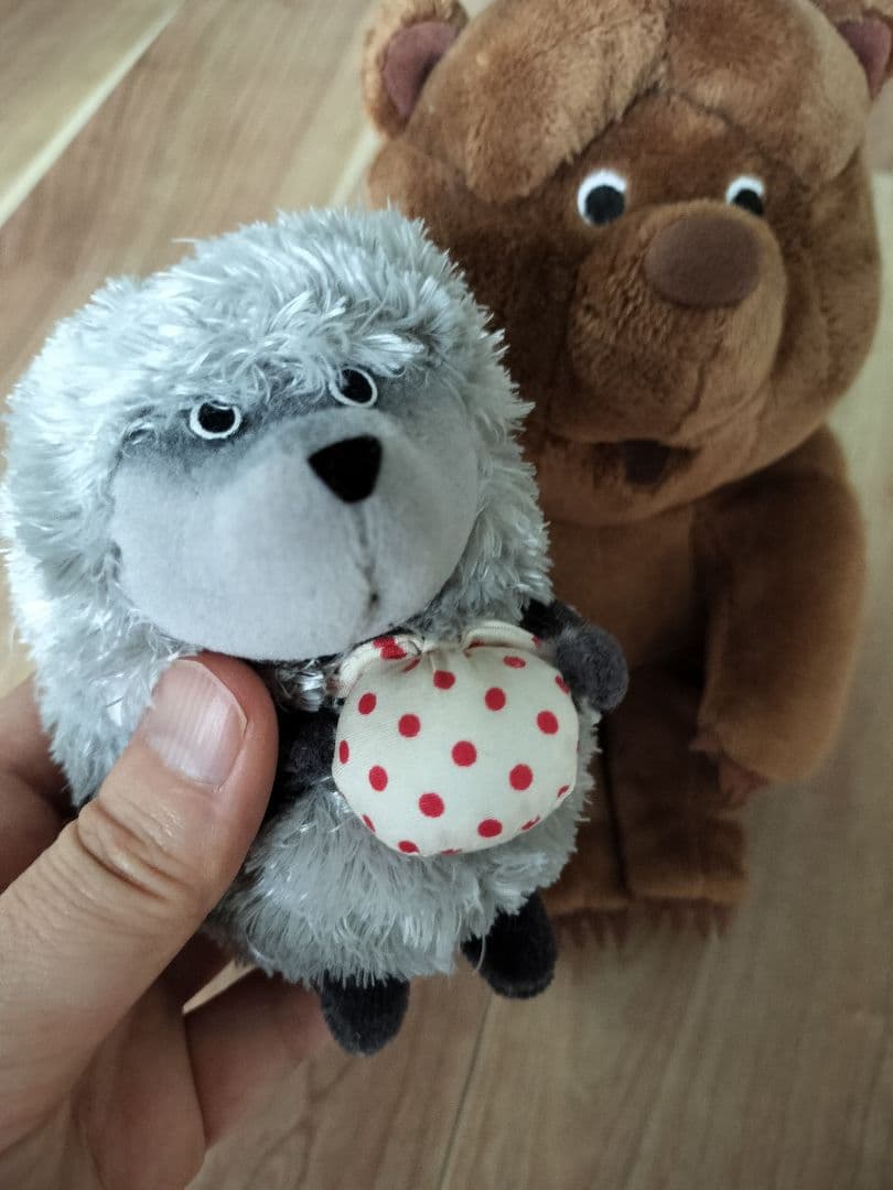 きりのなかのはりねずみ ぬいぐるみ 廃盤品 - メルカリ